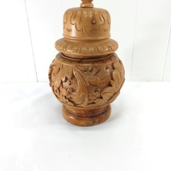 Handcarved Blonde Wood Ginger Jar Urn Romantic - Picture 2 of 6